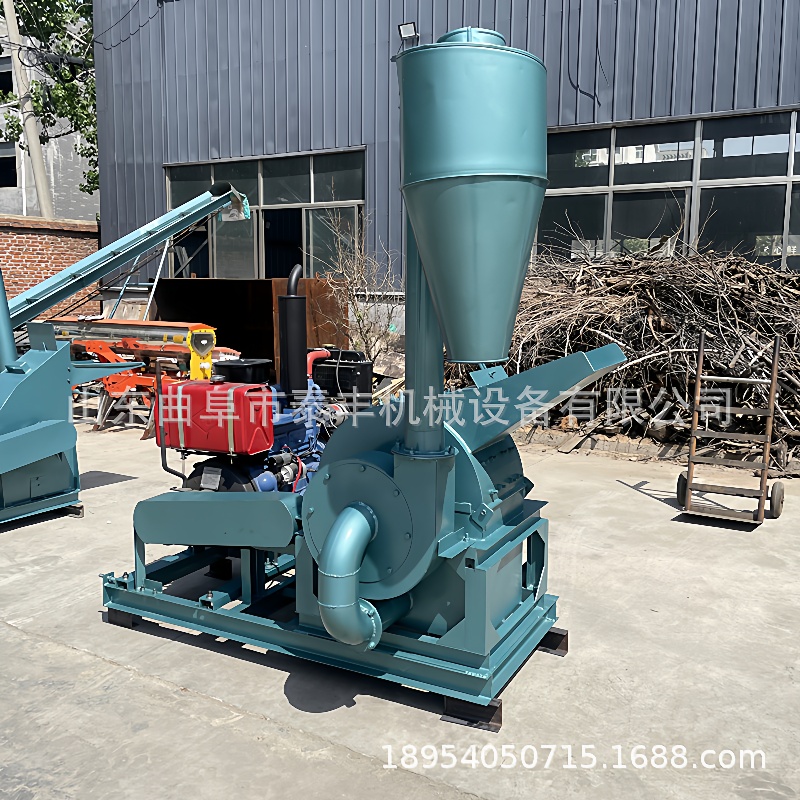 木材粉碎机大型树枝树皮除尘粉碎机工业用多功能下脚料锯末粉碎机