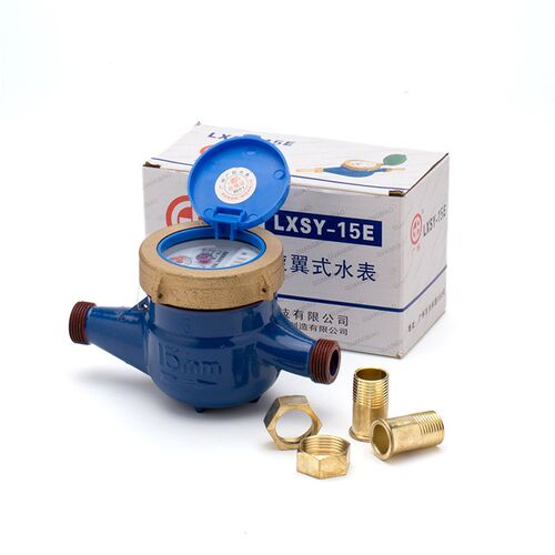 优选供应冷水表旋j翼式水表机械水表国标螺纹4分DN15家用数字水.