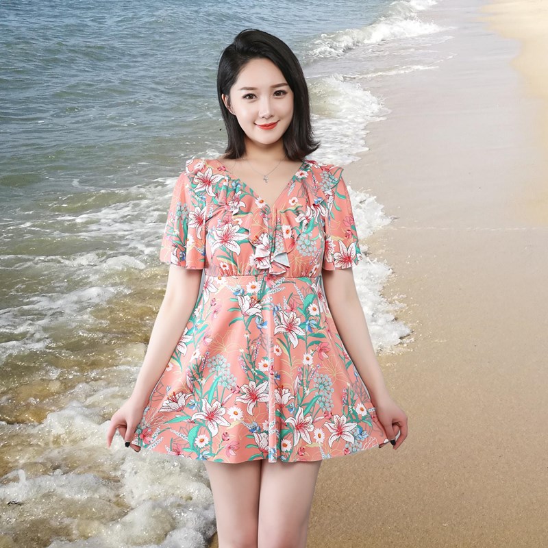 泳衣女2021新款连体平角裤裙A式遮肚显瘦温泉加肥加大码带胸垫保图片