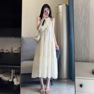 茶歇海边度假长款 绝美挂脖法式 无袖 露肩连衣裙女夏季 2025新款