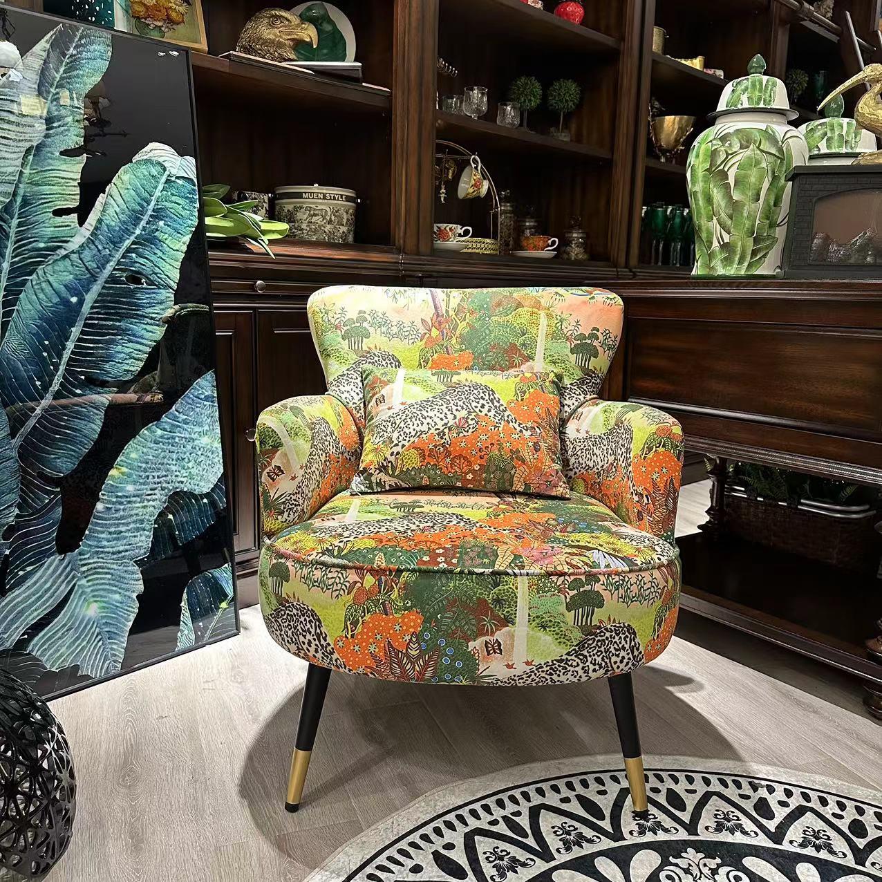 欧美复古风单人沙发家用阳台客厅卧室民宿实木沙发椅子布艺轻奢