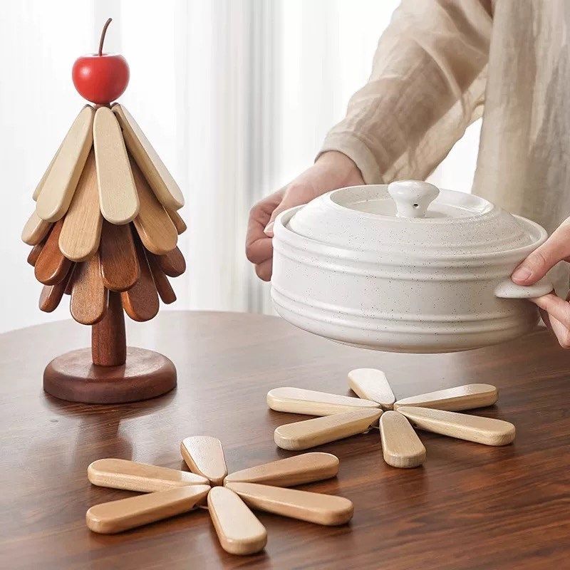 【新品】圣诞树隔热垫桌垫餐桌摆件一棵树实木防烫锅垫折叠杯碗垫