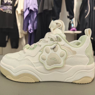 安踏2025秋冬季女大童萌宠鞋防滑皮面抽绳休闲时尚板鞋322548001