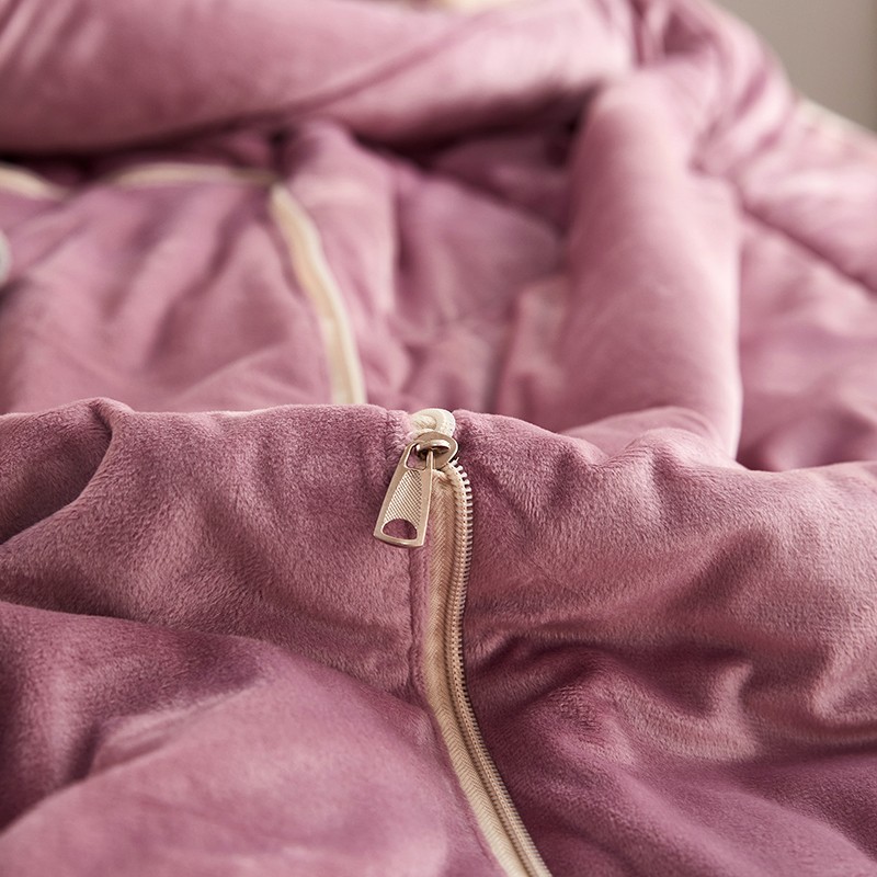 卡通简约时尚可爱抱枕被子两用大号学生办公室折叠午睡午休枕头被