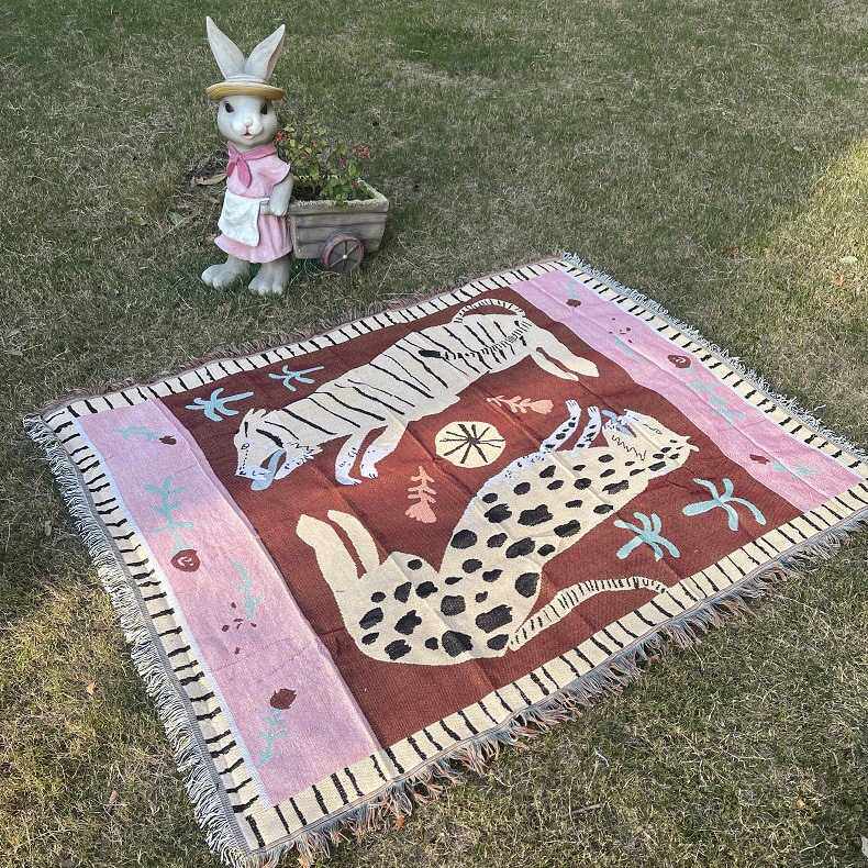 卡通动漫两只大豹可爱休闲毯办公室午睡小盖毯客厅沙发棉线毯挂毯