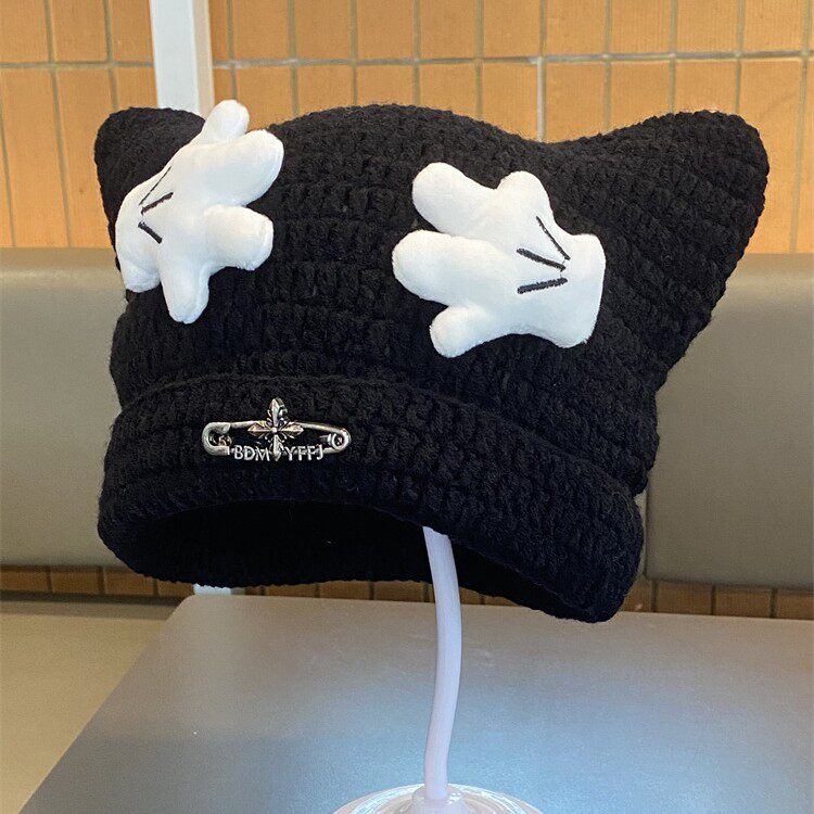 可爱卡通牛角针织帽显脸小