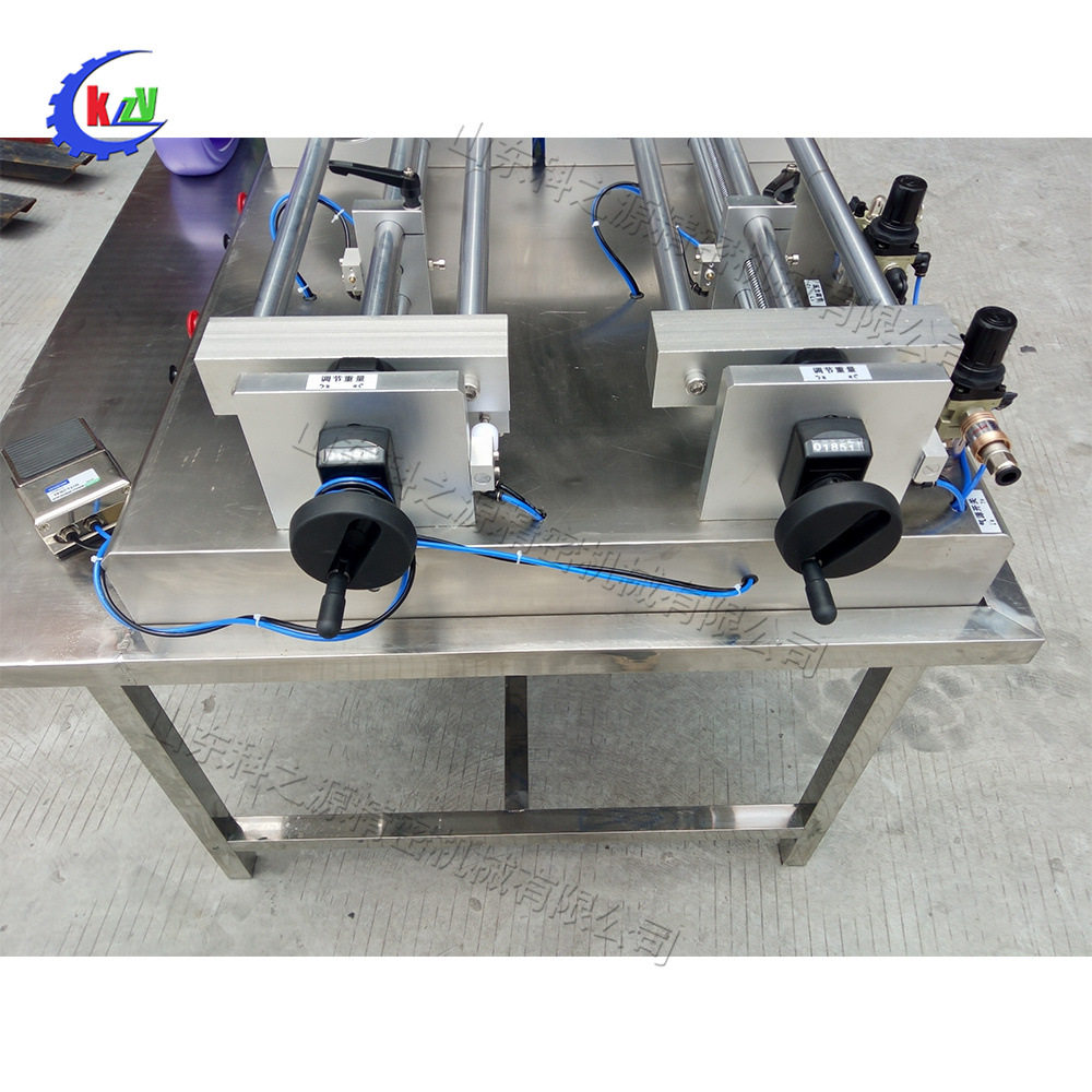 小型电动饮料灌装机 卧式活塞液体灌装机 半自动双头液体灌装机,五金/工具,封边机,淘宝优惠券,粉丝福利购,淘宝优惠卷