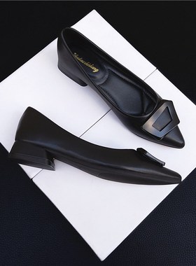 尖头粗跟女单鞋气质2024新款夏季百搭平底瓢鞋软底黑色平跟工作鞋