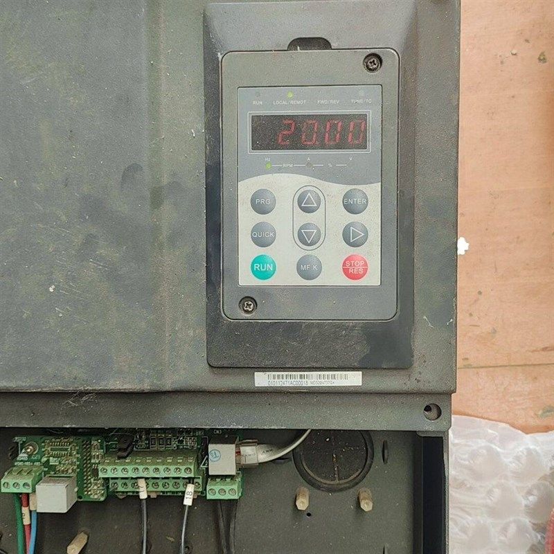 汇川变频器MD2NT7GC+ 7w大功率三相变频器