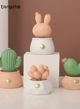 仙人掌摇头汽车内饰用品创意车载车内中控台仿真绿植装饰摆设