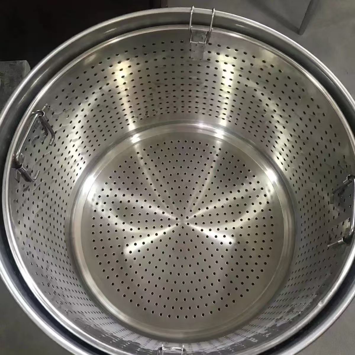 商用煮面炉漏网框内隔桶隔渣篮内胆卤肉卤虾桶内胆卤水锅煮面漏网