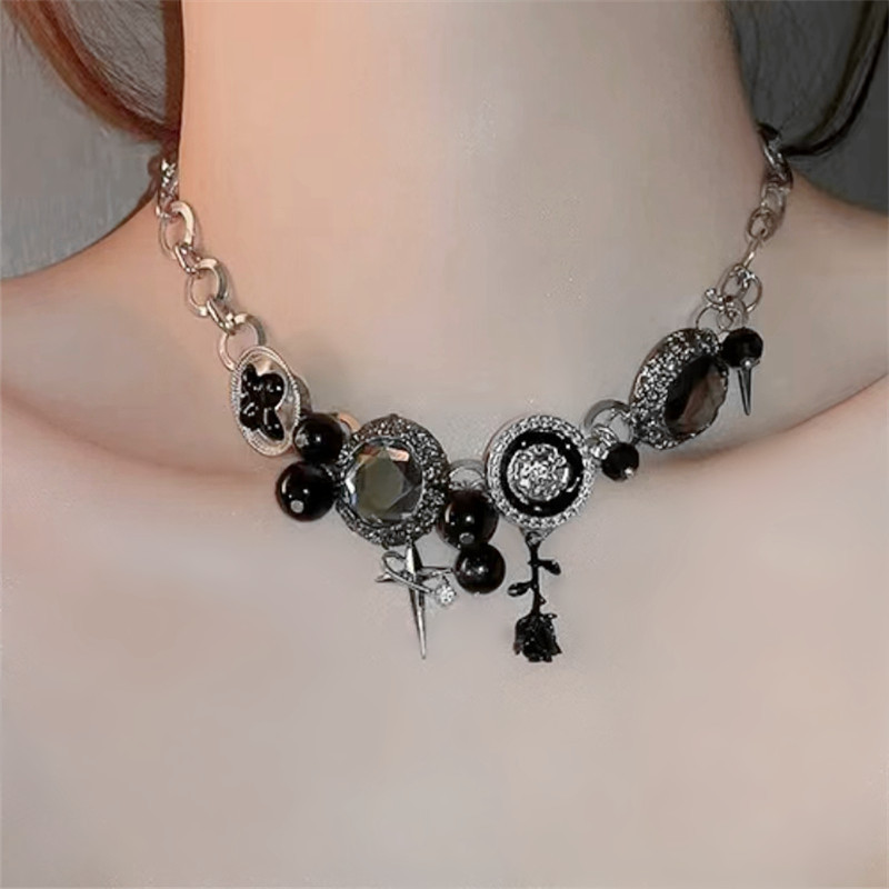 甜酷辣妹黑色记忆纽扣星星项链女