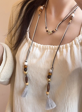 复古民族风彩色皮绳木质串珠长款项链女轻奢高级感个性百搭毛衣链
