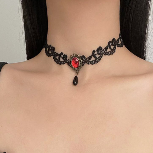 欧美y2k黑色蕾丝红钻水滴项链女
