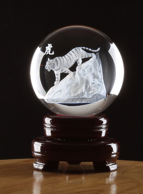 新款水晶球摆件12生肖鼠牛虎兔龙蛇马羊猴鸡狗猪生日内雕招财礼物