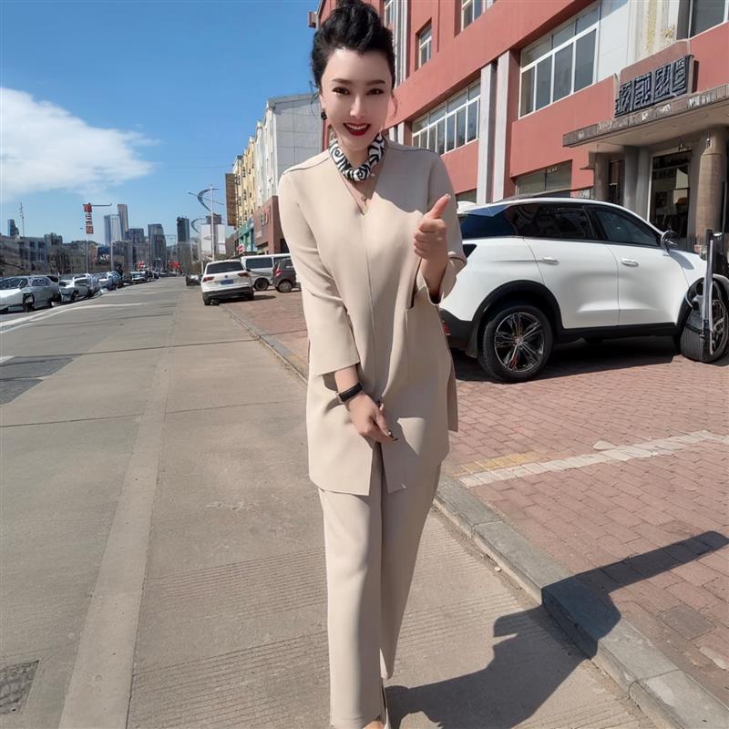 时尚春秋b新款妈妈宽松遮肚子中长款大版衫空气棉弹力纯色两件套