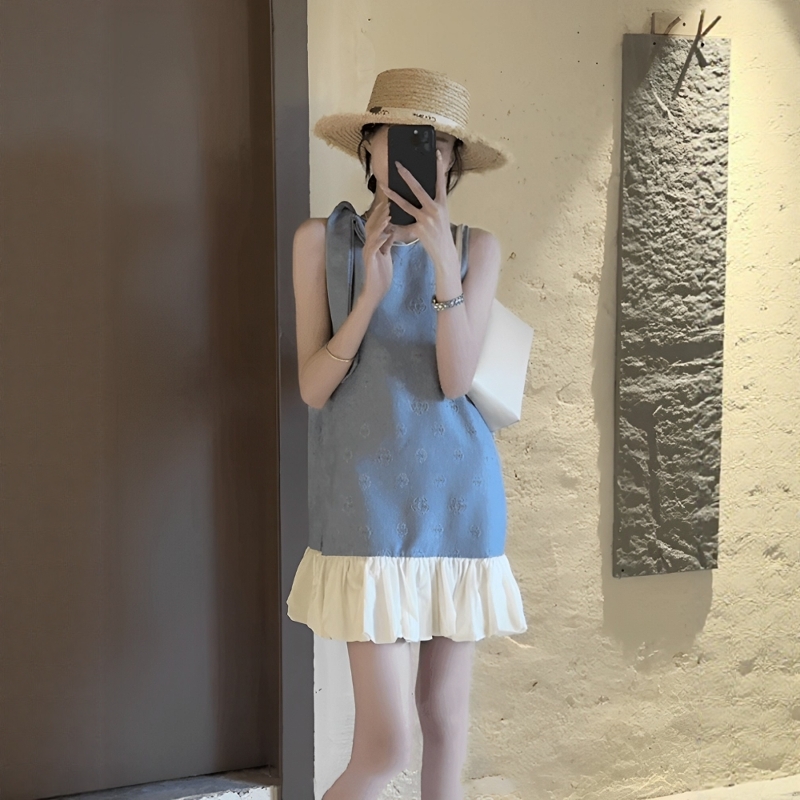 小香风气质背心连衣裙女2025夏季新款高级感显瘦中长款拼接a字裙