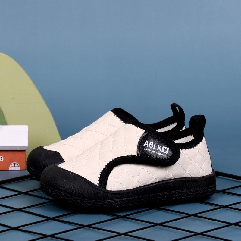 春秋款男童幼儿园室内鞋宝宝透气软底男孩入园帆布鞋儿童地板鞋子