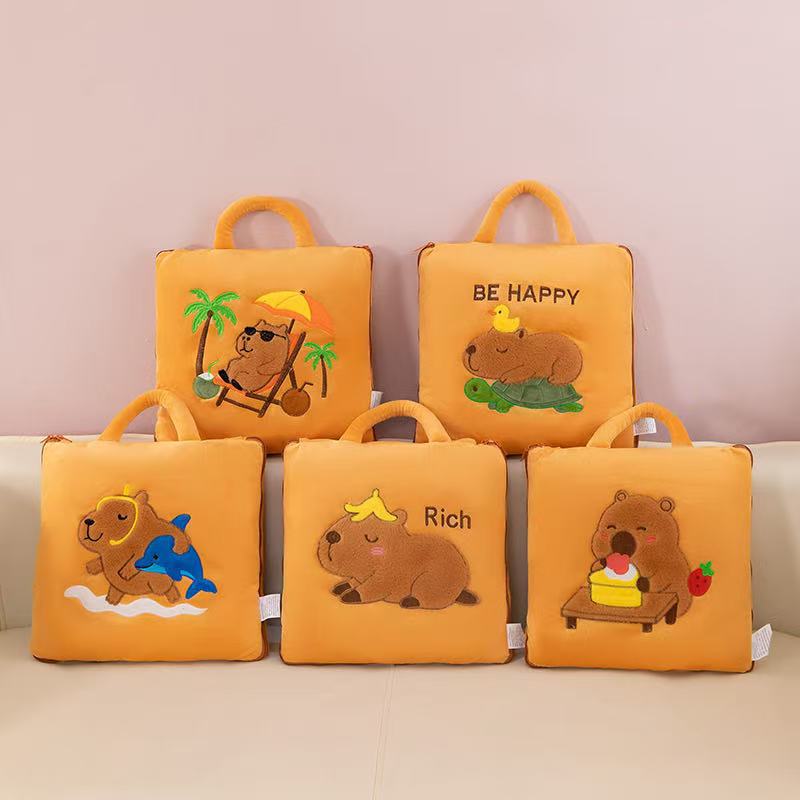 日本进口卡皮巴拉抱枕被