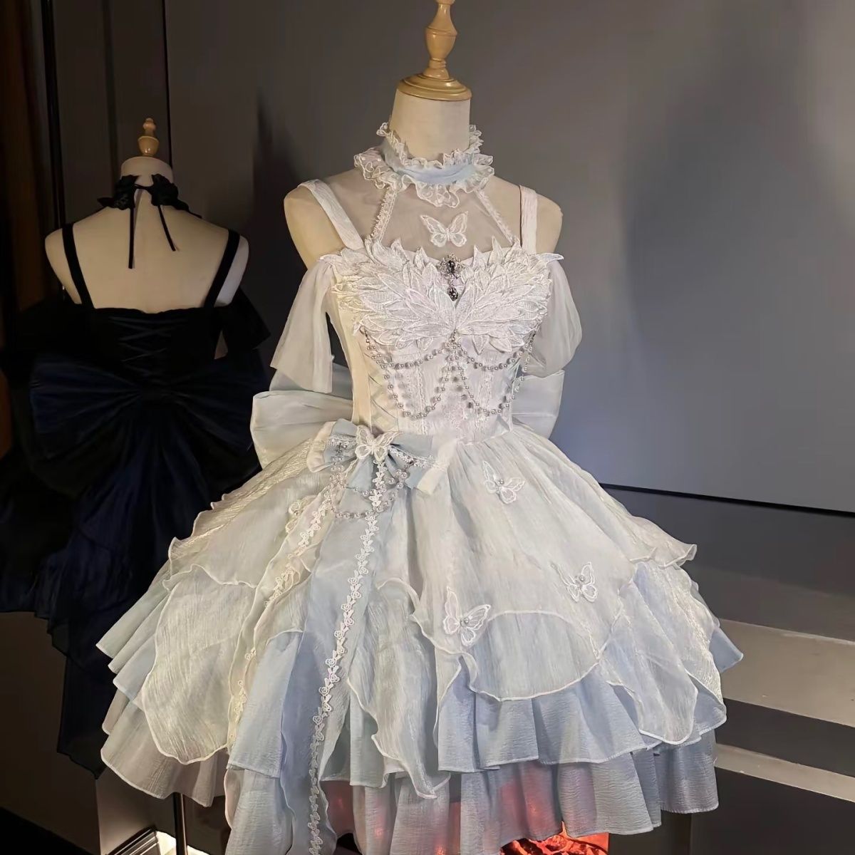 (实体店)天鹅湖千金哥特