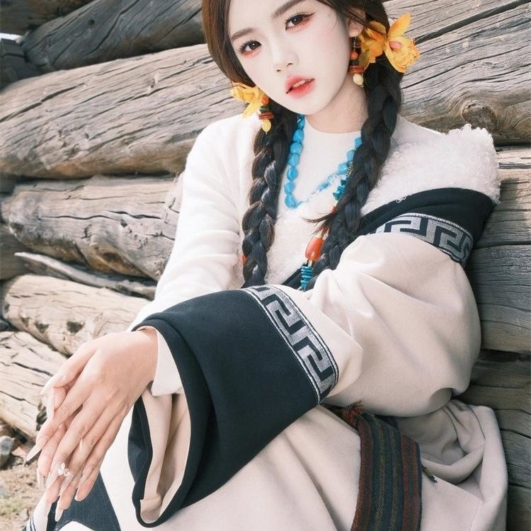 新款藏族藏袍少数民族特色服装