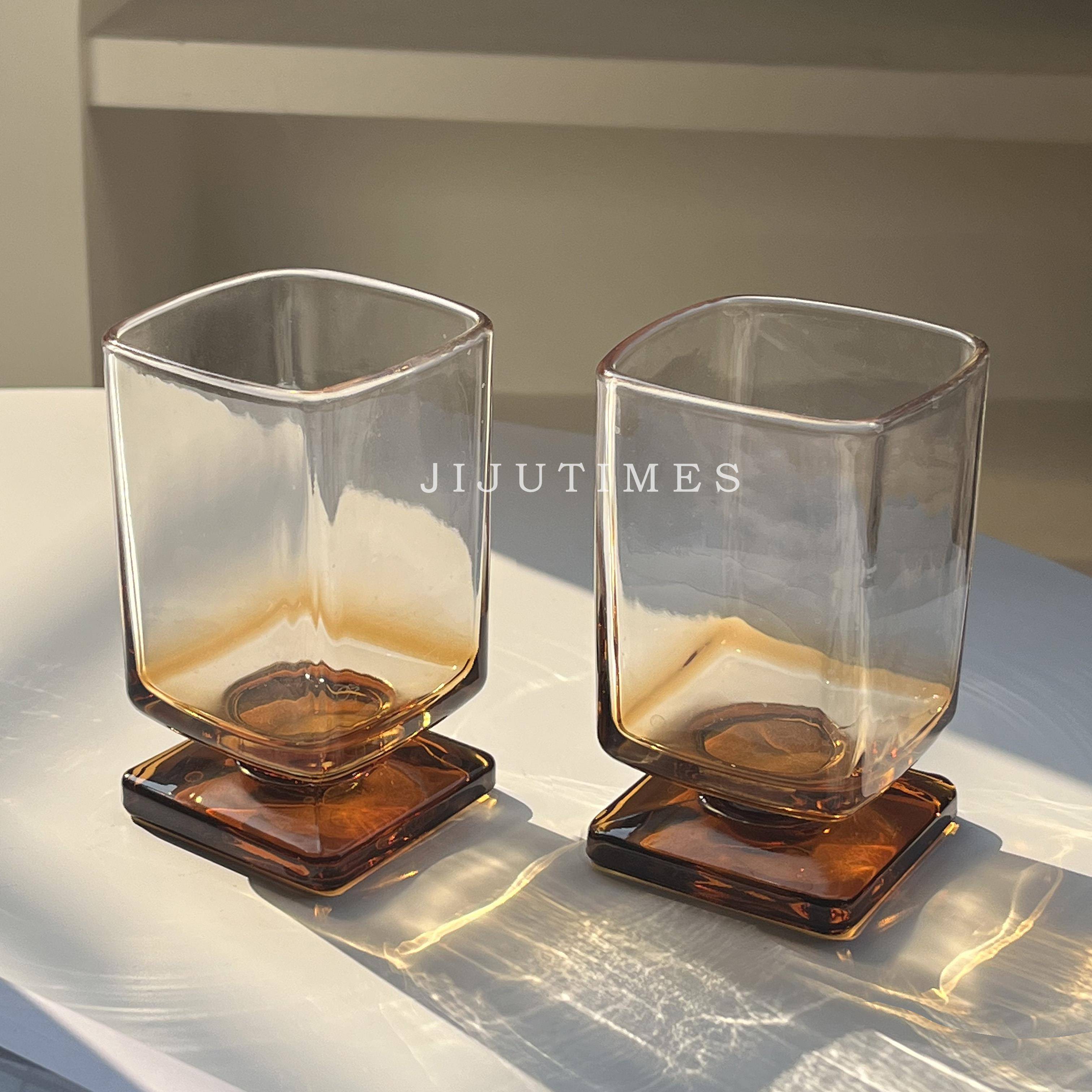 中古小众设计美拉德矮脚杯ins风玻璃杯果汁杯气泡水杯鸡尾酒杯子