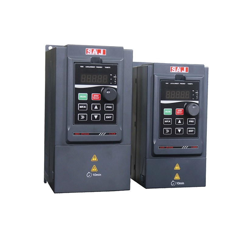 三晶VM1000B系列0.75KW-2.2KW  220V单进三出风机重载矢量变频器