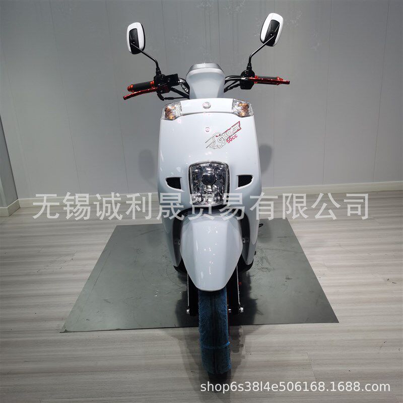 S5踏板摩托车  电动燃油电动摩托车 110CC 125CC 成人 踏板出口