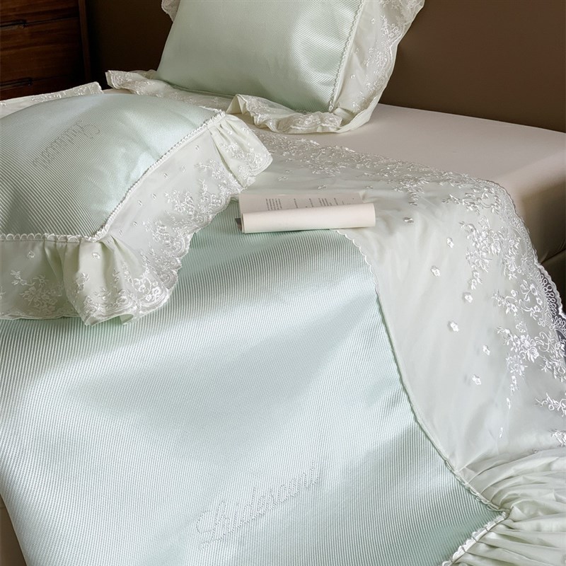 夏季新品奶油色温柔风刺绣蕾丝家用卧室空调房加厚款凉席