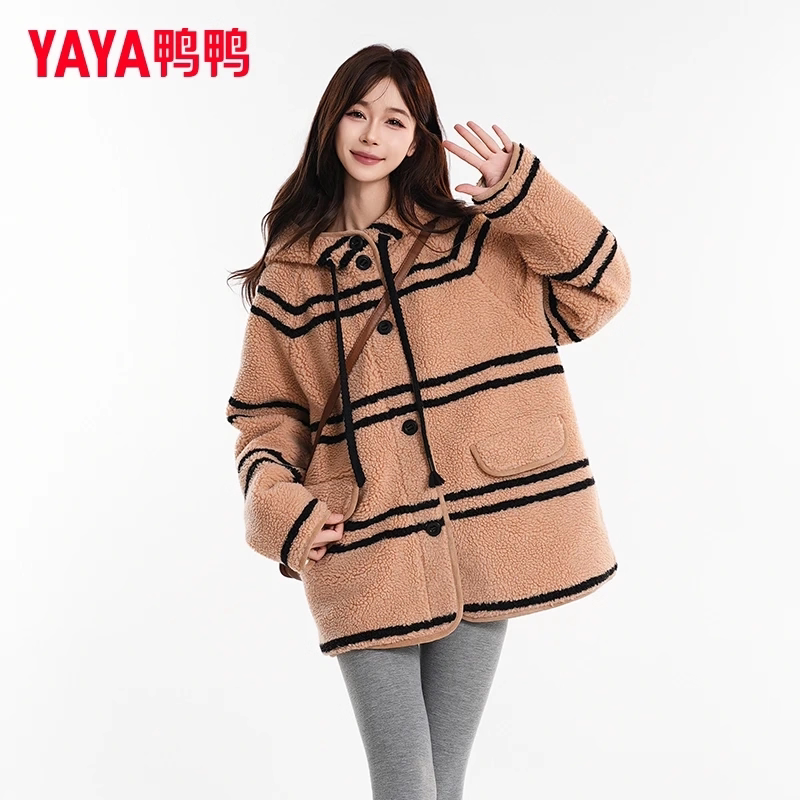 鸭鸭羽绒服女短款时尚休闲外套
