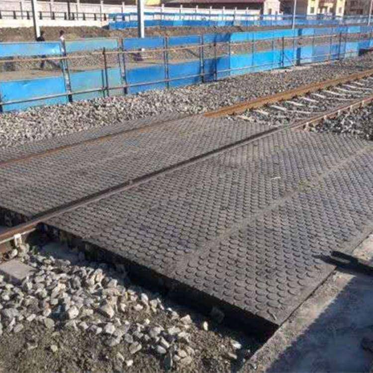 上新铁路道口橡胶铺面板橡胶道口板整体式橡胶道口板价格,搬运/仓储/物流设备,输送机,淘宝优惠券,粉丝福利购,淘宝优惠卷