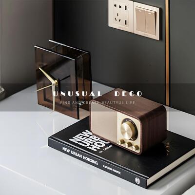 UNUSUAL 轻奢样板间卧室床头柜桌面组合摆件书桌音响座钟软装饰品