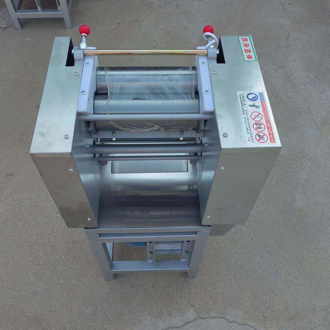 面条机商用 刀削面牛肉板面压面机 全自动大型7组爬杆叠皮面条机