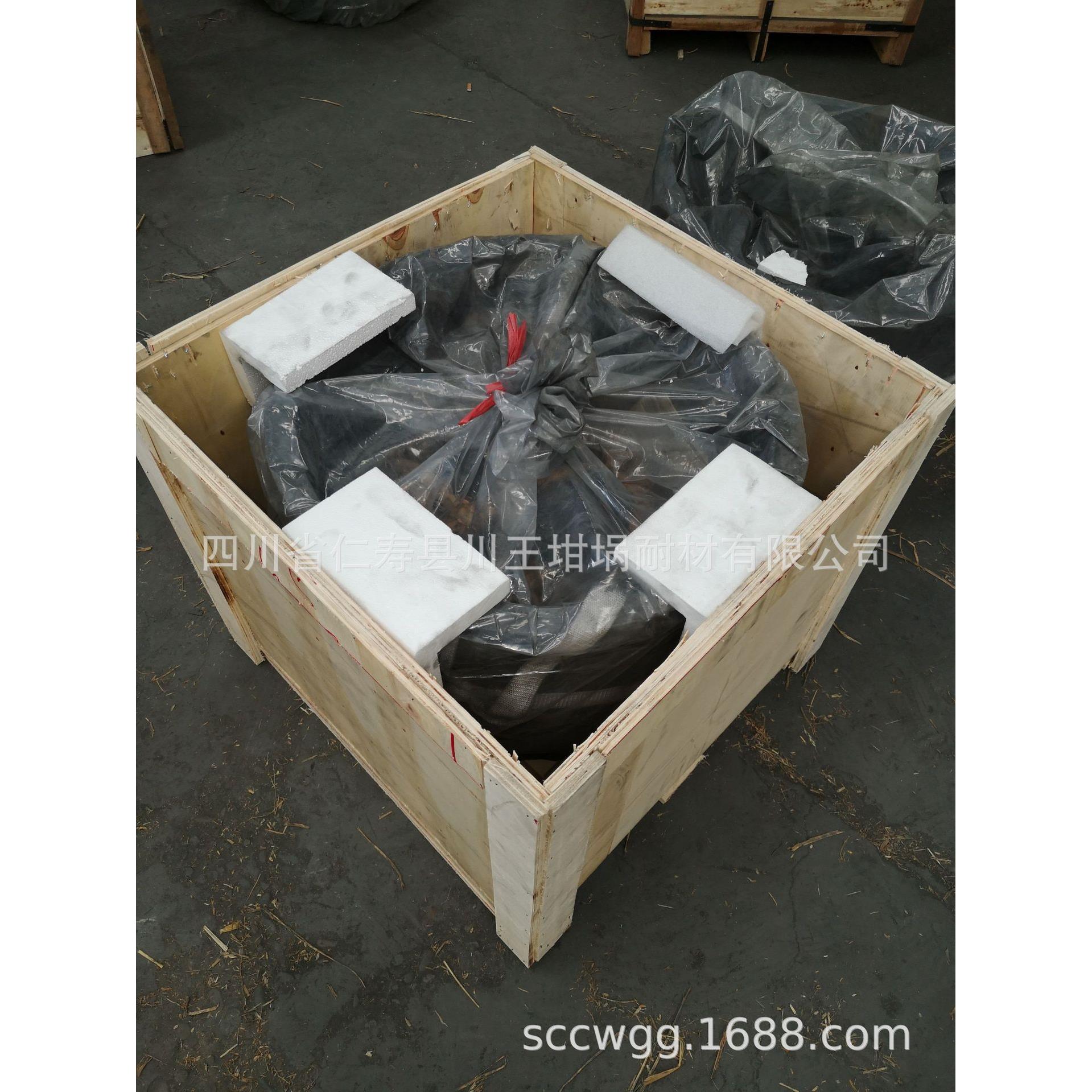 供应碳化硅石墨坩埚等静压成型冶炼各种有色金属粘土石墨坩埚