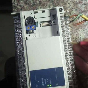 议价PLC禾川LX1N40MR维修