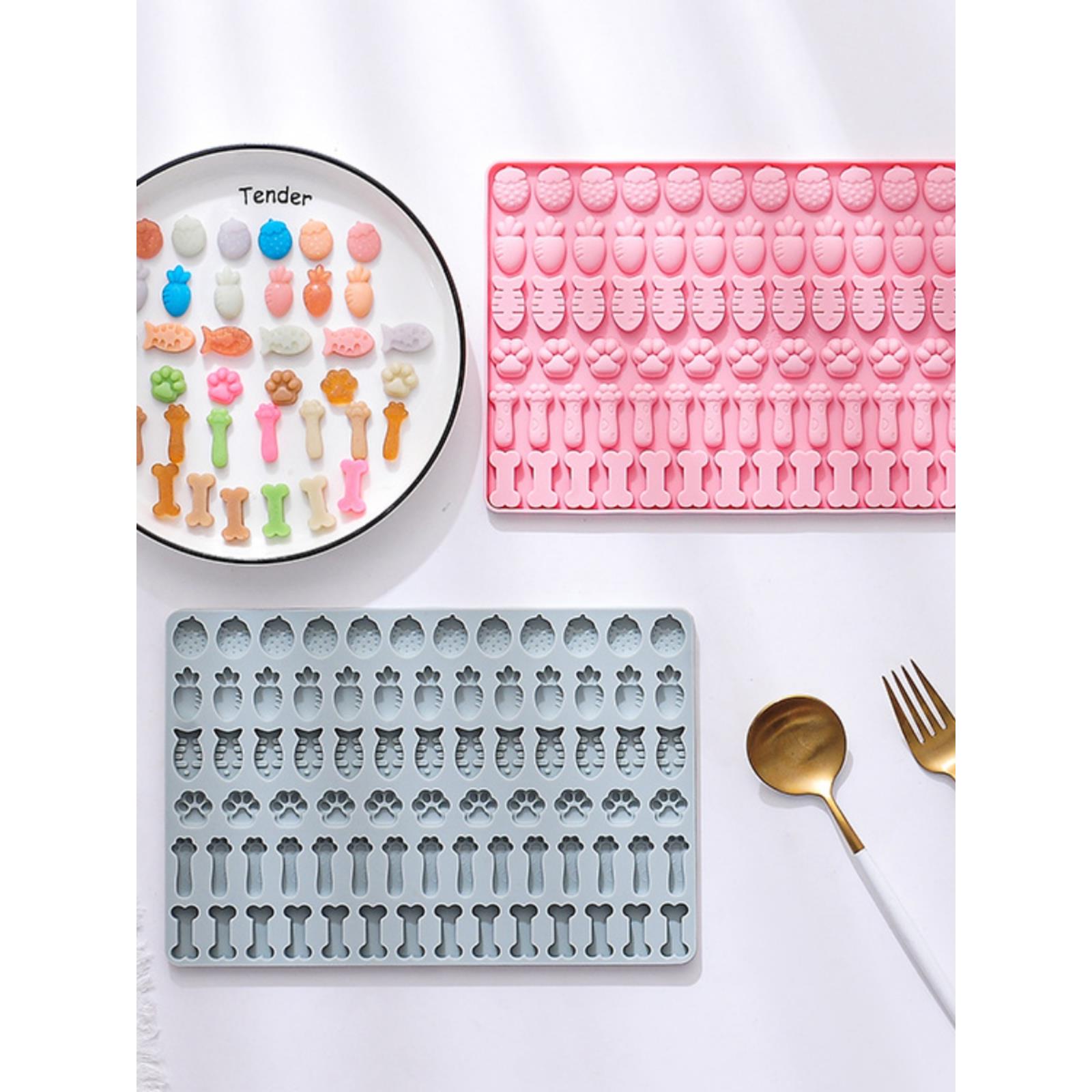 致焙祺78格草莓猫爪等造型硅胶模具迷你宠物零食饼干狗粮模具烤盘