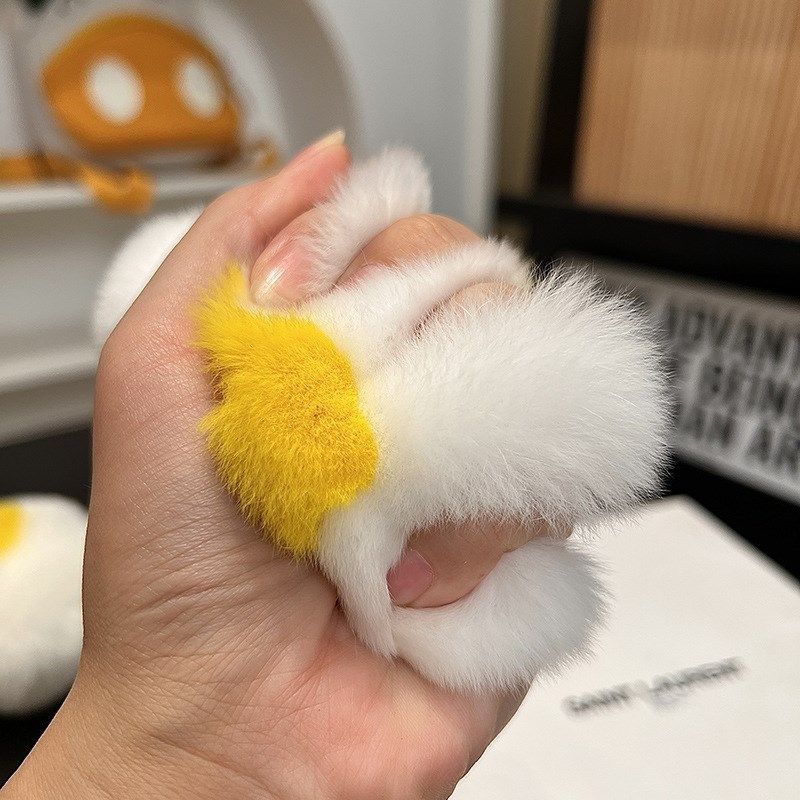 ins可爱獭兔毛快乐加倍汽车钥A匙扣挂件网红毛绒书包包挂饰礼物