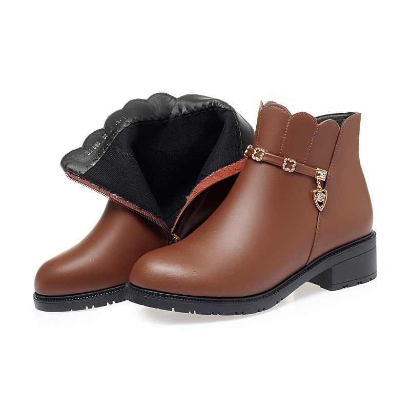 21冬季新款真皮女短靴中跟u粗跟妈妈棉鞋6173-1大码35-43