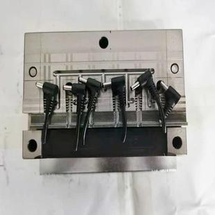 DC3.53.82.555213.5音插插头模具DC弯头模具顶出模具