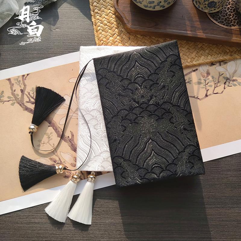 月白 余笙 国风刺绣手帐手账本布艺笔记本书衣A5A6活页日记本礼物