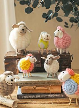 采购产品毛毡小毛绒装饰品客厅家居装饰品礼品动物桌面装饰品