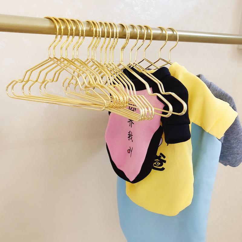 迷你狗狗衣架金色宠物衣挂猫咪衣服衣撑子玩具娃娃小号衣架20厘米