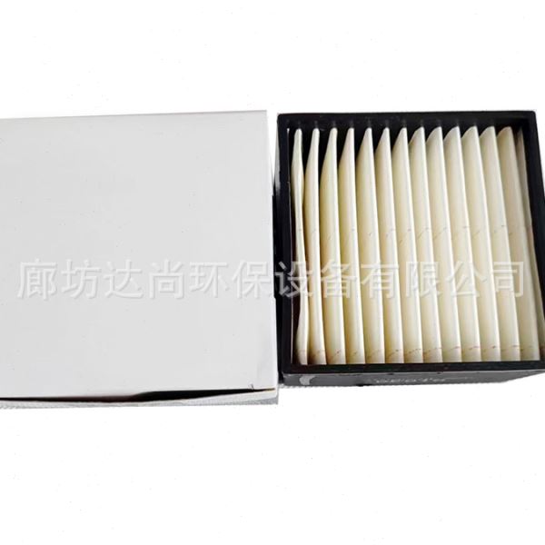01030 P502392 01319822油水分离器滤芯 柴油纸滤清器