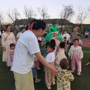 充气风扇孤寡青蛙人偶服装癞蛤蟆儿童分体摆摊抖音网红搞笑道具服