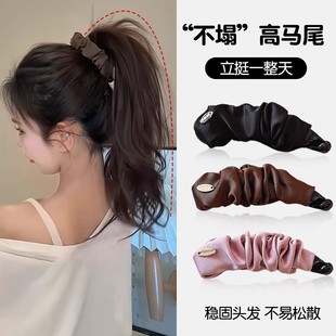 缎面褶皱香蕉夹发夹女2026新款 高马尾固定神器一字夹后脑勺竖夹