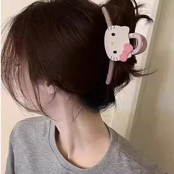 hellokitty可爱甜美抓夹女2026新款小众高级感后脑勺鲨鱼夹子头饰