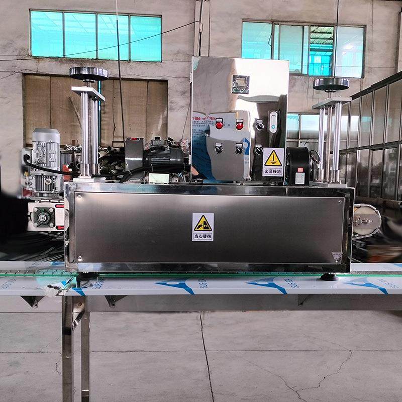 全自动履带压顶式热缩机 压顶式胶帽封口机 葡萄酒、红酒缩帽机,办公设备/耗材/相关服务,收缩机,淘宝优惠券,粉丝福利购,淘宝优惠卷