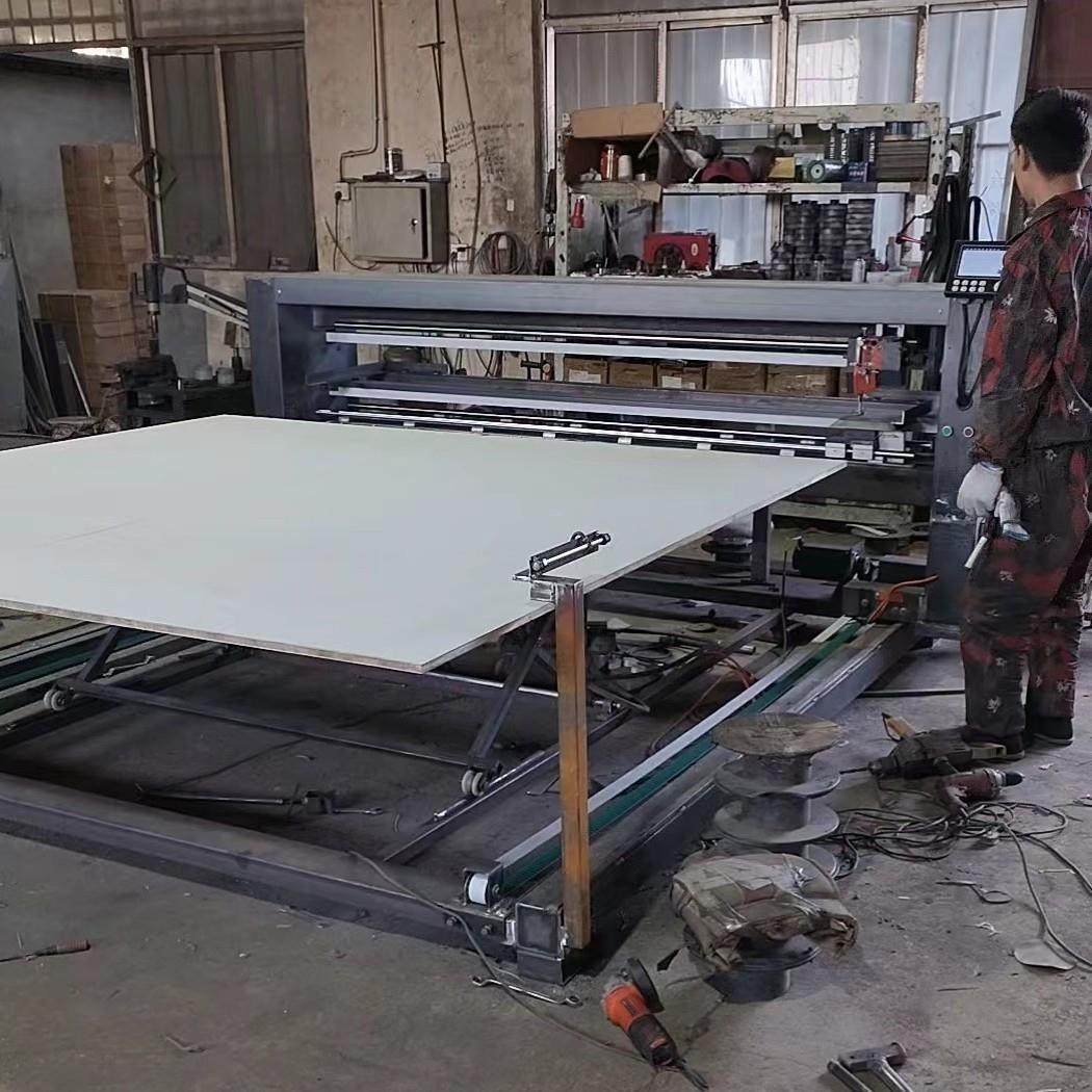 伺服电机电脑绗缝机厂家多种花型绗缝设备厂家多针电脑绗缝机,纺织面料/辅料/配套,针织机械,淘宝优惠券,粉丝福利购,淘宝优惠卷