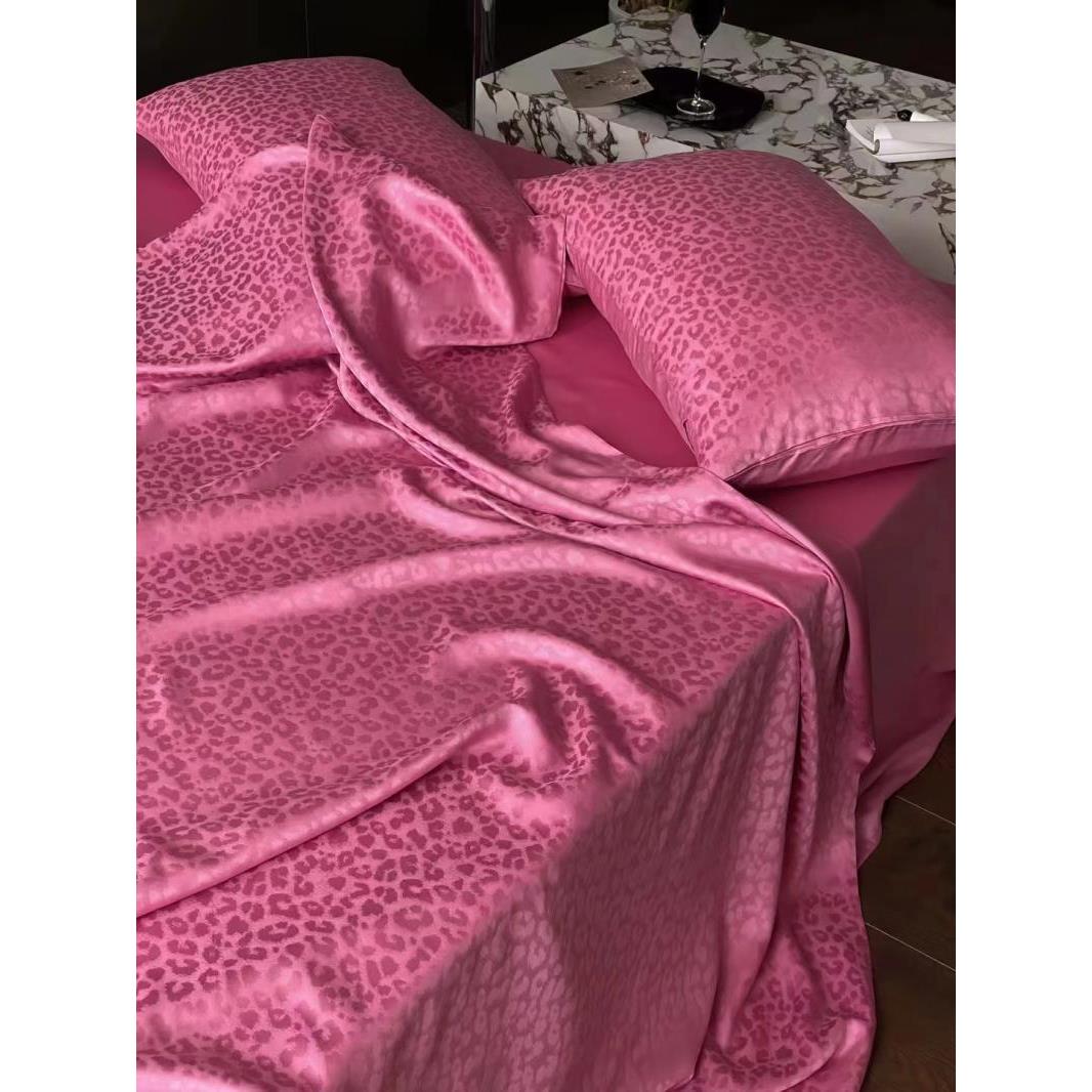 卡戴珊钻石豹纹～LF级100支兰精天丝提花夏季冰丝滑裸睡床四件套