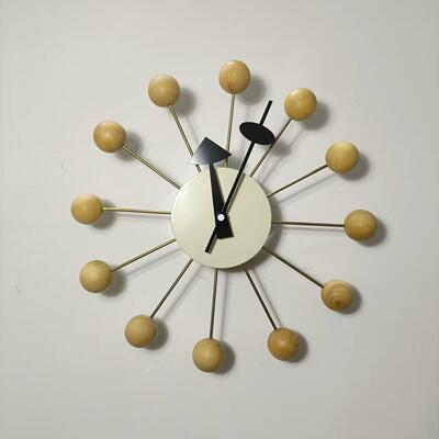 北欧设计木球糖果挂钟nelson Ball clock客厅简约创意尼尔森时钟